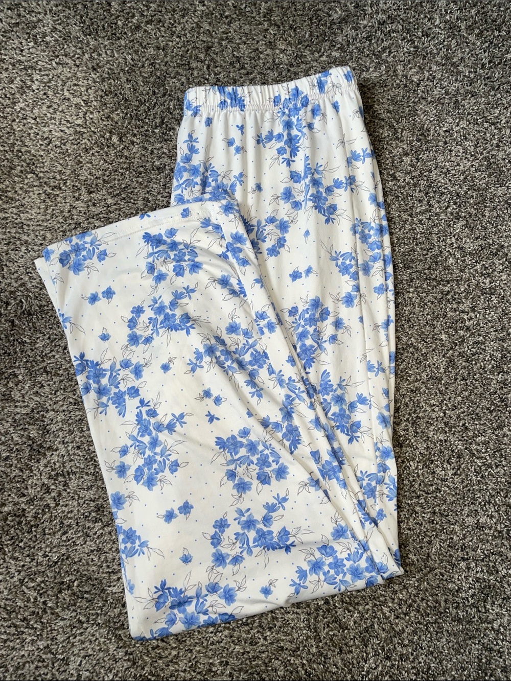 NWOT BODY TOUCH Blue Floral Two-Piece Pajama Set.  Size XL - Picture 5 of 5